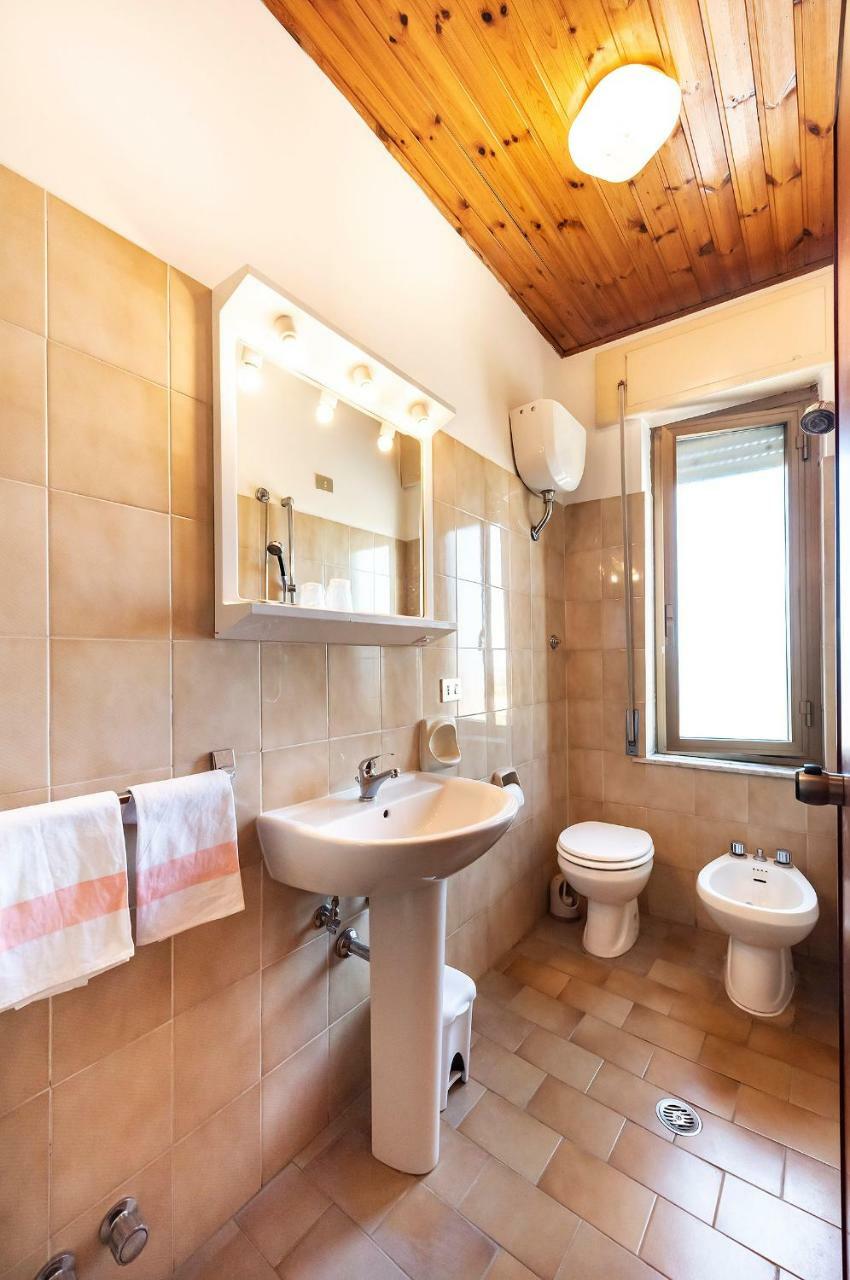 Hotel Aurelia Таркиния Екстериор снимка
