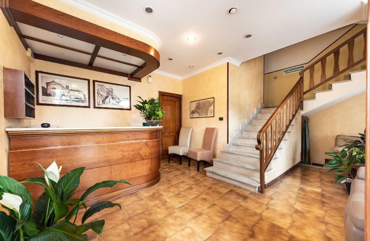 Hotel Aurelia Таркиния Екстериор снимка