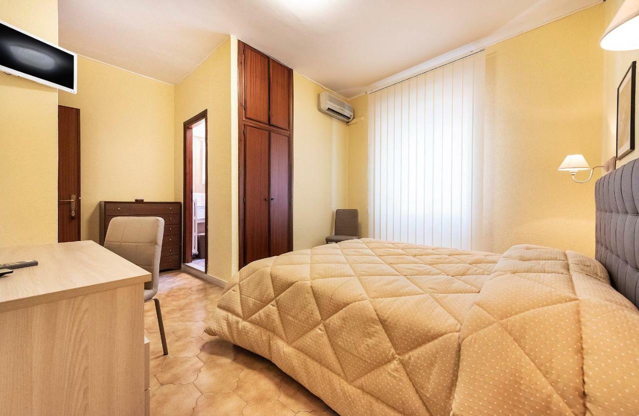 Hotel Aurelia Таркиния Екстериор снимка